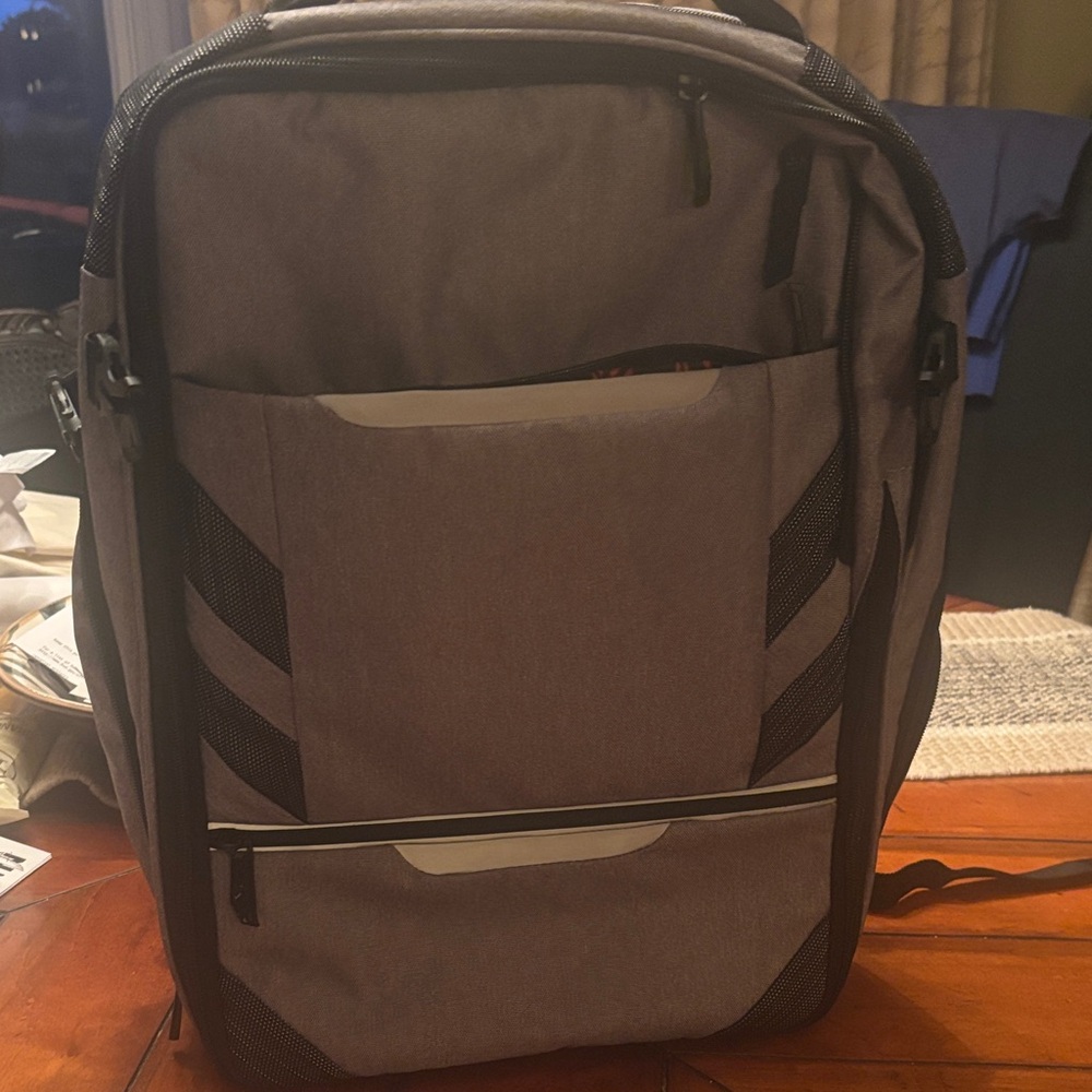 Samsonite ReMagg Shieldpack
